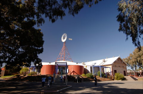 Wadlata Outback Centre - Accommodation Gladstone 2