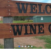 WCPTHV  Wine Country Private Transfers - Accommodation Gladstone