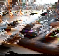 Hunter Valley Helicopter and Degustation Tour - Accommodation Gladstone
