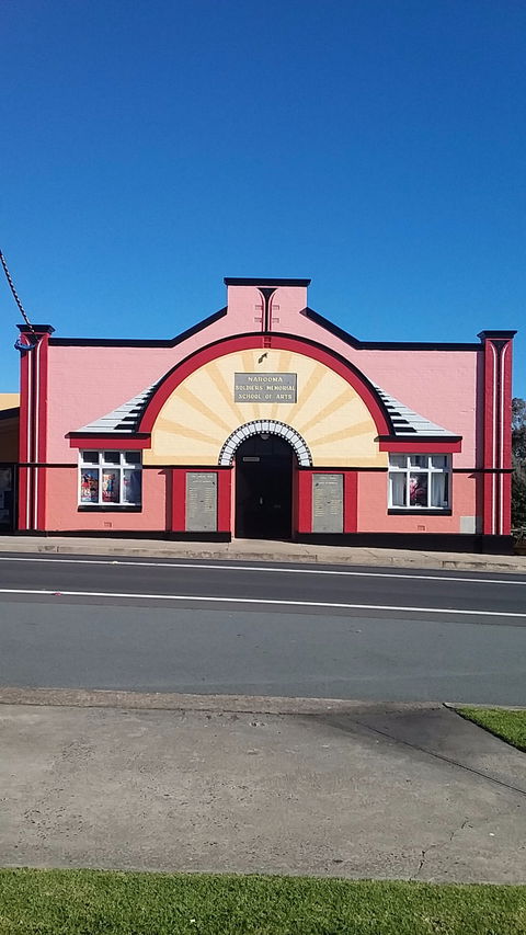 Narooma Kinema - Accommodation Gladstone 2