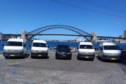 Airport Charter - Accommodation Gladstone 0