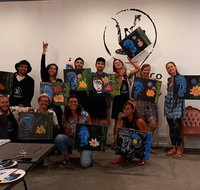 Adults Art and Wine Class in Byron Bay