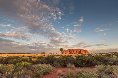 Uluru, Kata Tjuta And Kings Canyon Camping Safari From Alice Springs - Accommodation Gladstone 2