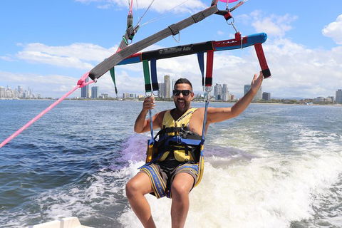 Gold Coast Parasailing - Solo, Tandem, Triple - Accommodation Gladstone 5