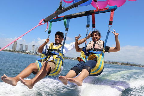 Gold Coast Tandem Parasail & V8 Jetboat Combo - 1 Location - Accommodation Gladstone 3