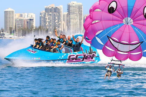 Gold Coast Tandem Parasail & V8 Jetboat Combo - 1 Location - Accommodation Gladstone 5