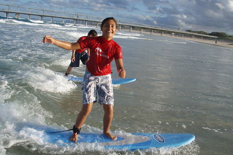 Group Surf Lesson Surfers Paradise Gold Coast - Accommodation Gladstone 7