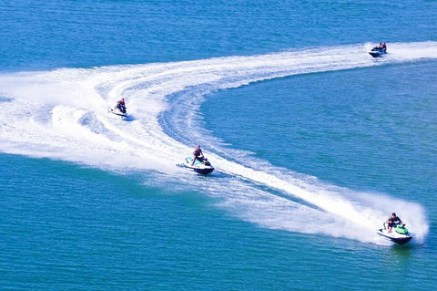 1hr Jet Ski Safari - Accommodation Gladstone 1