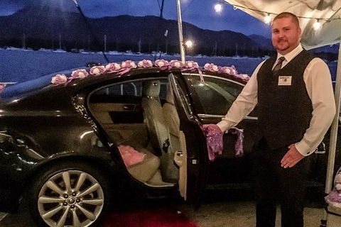 Jaguar Limousine Transfer Cairns Airport To City Or Return - Accommodation Gladstone 1