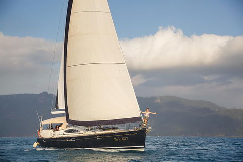 1-Night Whitsundays Private Charter Aboard Cruising Yacht Milady - Accommodation Gladstone 4
