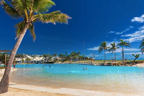 Rainforest To Reef Experience - Reef And Beyond Guided Holidays - Accommodation Gladstone 0