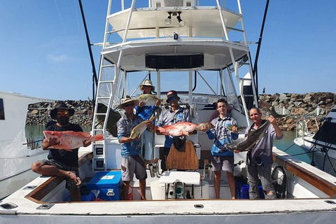 Adventure Fishing Combo Day - Fish, Swim, Whitehaven, Hill Inlet Bush Walking - Accommodation Gladstone 0