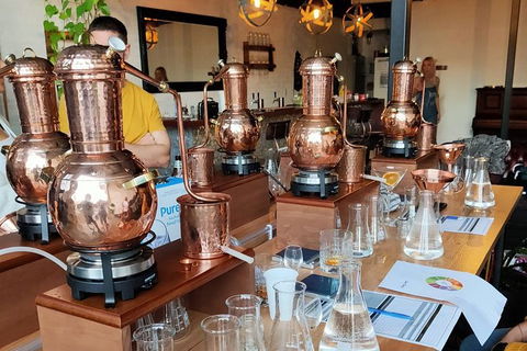 Small-Group Gin Masterclass In Gold Coast - Accommodation Gladstone 10