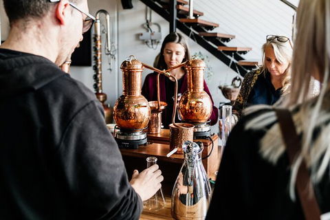 Small-Group Gin Masterclass In Gold Coast - Accommodation Gladstone 3