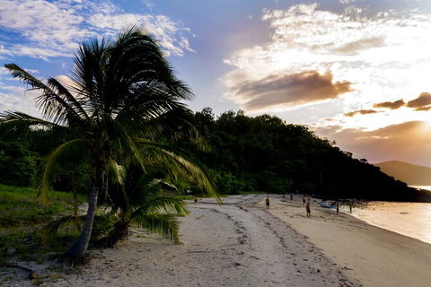 Small-Group Queensland Full-Day Sail Retreat Experience - Accommodation Gladstone 0