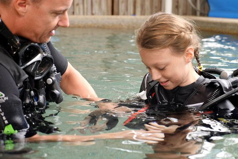 Scuba Kids- Padi Bubblemaker Course - Accommodation Gladstone 1