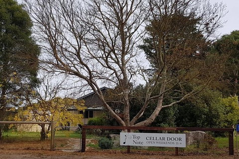 Structured Wine Tasting And Platter - Accommodation Gladstone 2