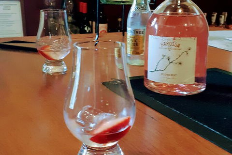 Tipple Of Gin Experience Tour - Accommodation Gladstone 4