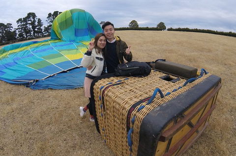 Private Balloon Flight - Accommodation Gladstone 3