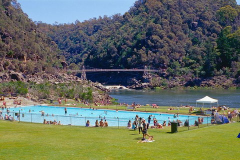 Launceston Wine & Sightseeing Tours - Accommodation Gladstone 1