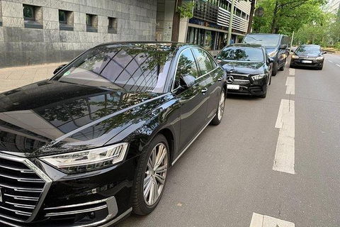 Private Transfer: Melbourne To Avalon International Airport (AVV) - Accommodation Gladstone 2
