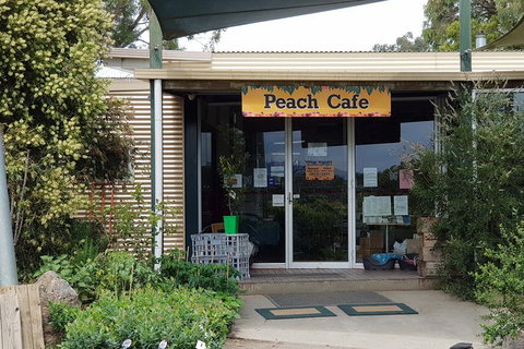 Day Tour Of Yarra Valley Puffing Billy And Rayners Orchard - Accommodation Gladstone 38