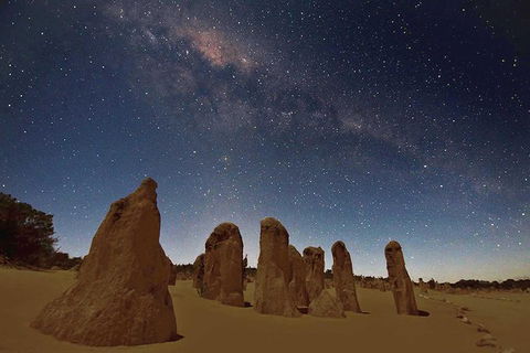 Private, Luxury Pinnacles Tour: Stargazing, Sand-boarding & Sightseeing - Accommodation Gladstone 0