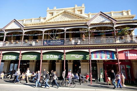 Perth & Fremantle City Explorer With Tram, Prison Tour, Lunch & Optional Cruise - Accommodation Gladstone 1