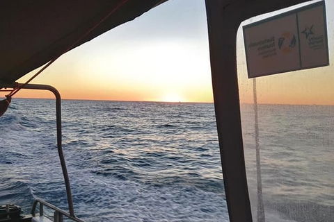 Sunset Geraldton Harbour Cruise - Accommodation Gladstone 3