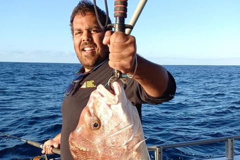 Geraldton Fishing Charter - Accommodation Gladstone 12