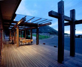 Sugarloaf VIC Accommodation Gladstone