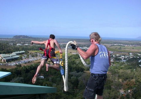 AJ Hackett Cairns - Accommodation Gladstone 0