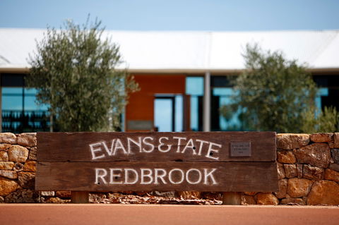 Evans & Tate - Accommodation Gladstone 1
