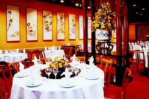 Flower Drum - Accommodation Gladstone 0