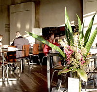 R Bar Restaurant Port Melbourne - Accommodation Gladstone