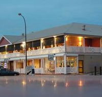 Seacliff Beach Hotel - Accommodation Gladstone