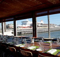 Waterfront Station Pier - Accommodation Gladstone