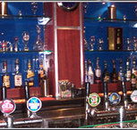 Lucky Australian Tavern - Accommodation Gladstone