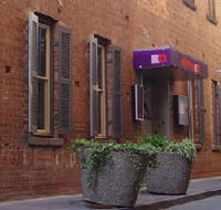 Eleven A - Accommodation Gladstone