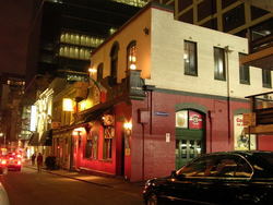 Bridie O'Reilly's - Accommodation Gladstone 0