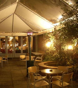 The Perseverance Hotel - Accommodation Gladstone 1