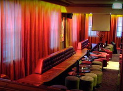 AB Hotel - Accommodation Gladstone 1