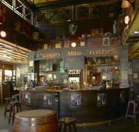 MJ Finnegans Irish Pub - Accommodation Gladstone