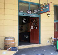 Paddy Maguires - Accommodation Gladstone