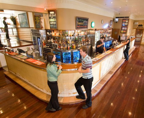 The Clarendon Hotel - Accommodation Gladstone 3