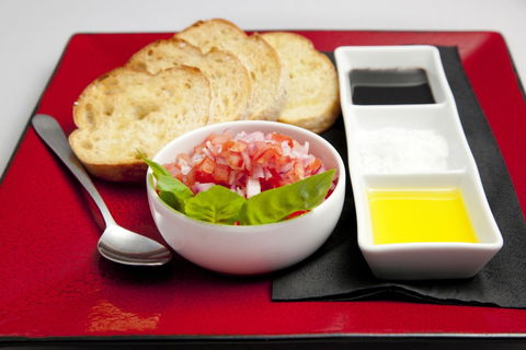 Alto Cucina And Bar - Accommodation Gladstone 4