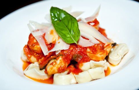 Va Bene Ristorante Italiano - Accommodation Gladstone 0