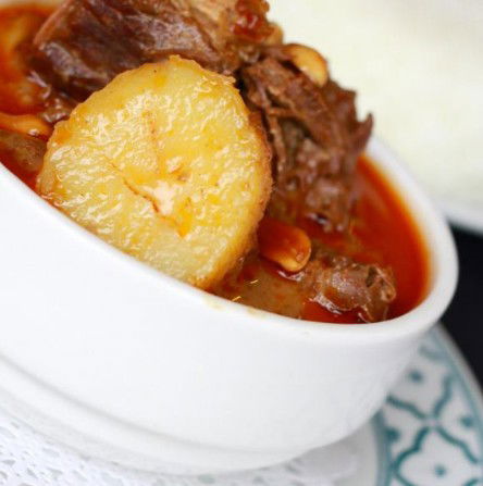 Ban-Na Thai Restaurant - Accommodation Gladstone 3