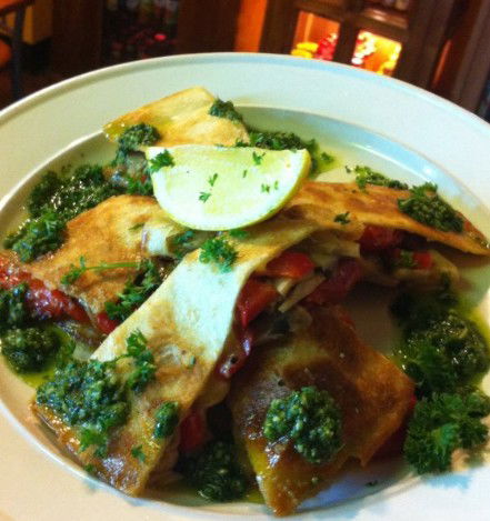 Pepe's Mexican Newmarket - Accommodation Gladstone 3
