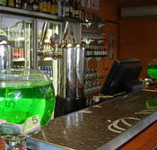 The Tap On Mitchell - home of the Fishbowl Cocktail - Accommodation Gladstone